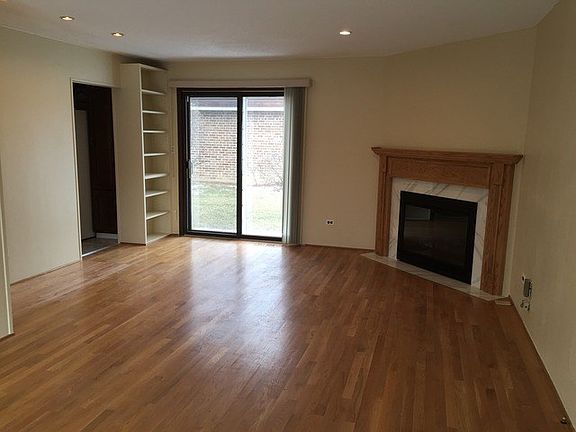 3rd image of 2210 Vista Ct