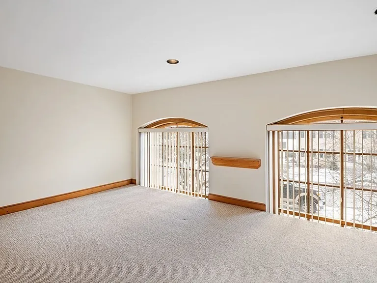 16 Balmoral St #103 — Photo 12