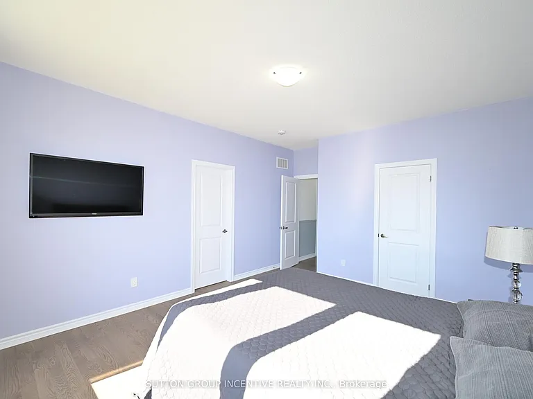 23 Beatrice Dr — Photo 28