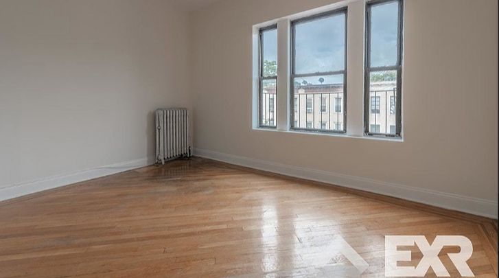 2nd image of 433 Rogers Ave #3F