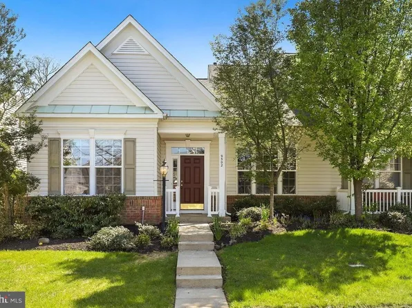 9502 Moonen Bay Ln, Bristow, VA 20136