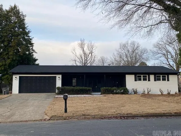 214 Hermlee St, Hot Springs, AR 71913