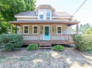 41 Worden Rd, Tyngsboro, MA 01879