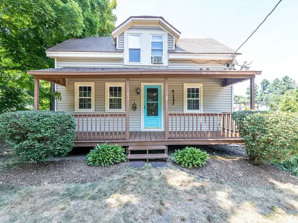 41 Worden Rd, Tyngsboro, MA 01879