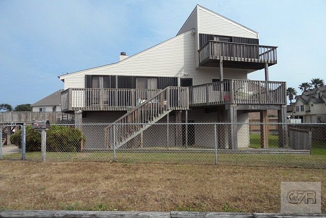 1st image of 7421 Beluche Dr