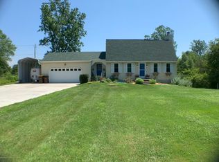 10574 Nixon Rd, Grand Ledge, MI 48837