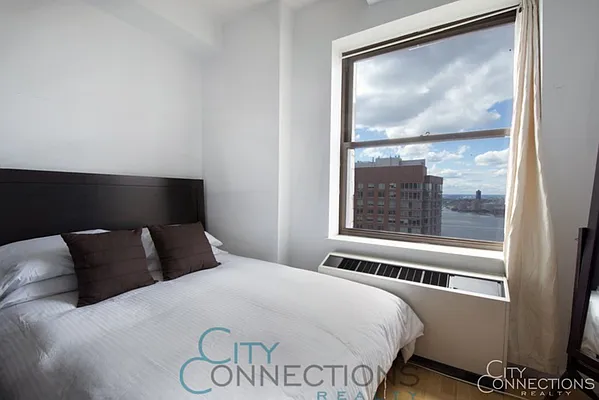 Rented by City Connections Realty | media 7