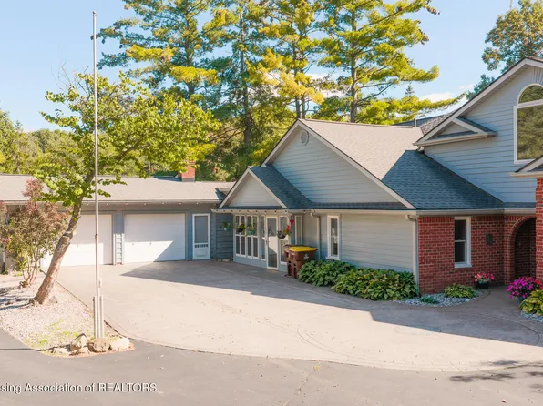 730 N Eifert Rd, Mason, MI 48854