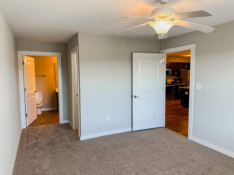 The Berkeley at Medford Pointe — Photo 29
