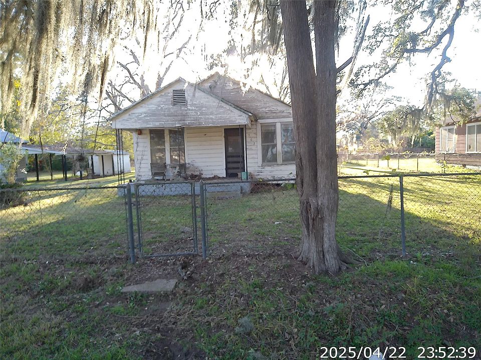 1st image of 502 Camp St