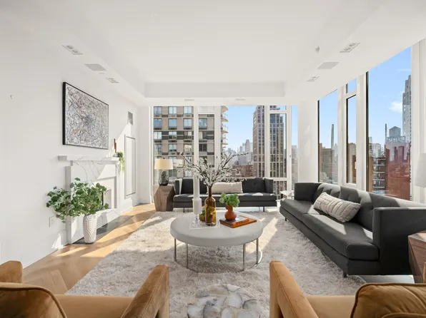 305 East 85th Street image 1 of 26