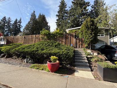 16042 Lake Hills Blvd, Bellevue, WA, 98008