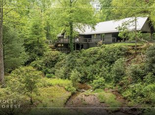 2057 Black Oak Drive, Sapphire, NC 28774