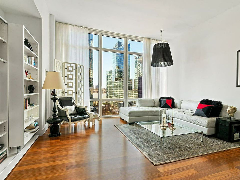 1st image of 10 W End Ave APT 12E