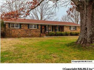 1112 Greenville Pike, Hazel Green, AL 35750