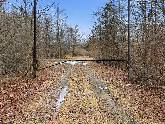 2nd image of Vl S Chapin Rd