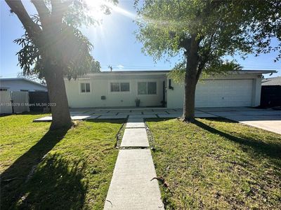 9374 Caribbean Blvd, Cutler Bay, FL, 33189