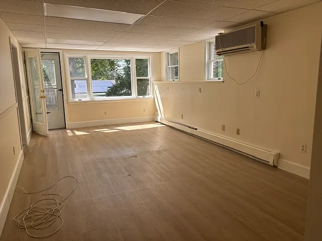 2 bed, 1200 sqft, $2,475 — Photo 3