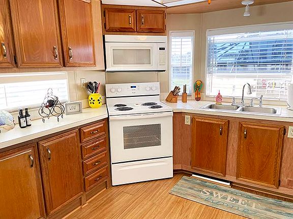 4th image of 25501 Trost Blvd #14-15