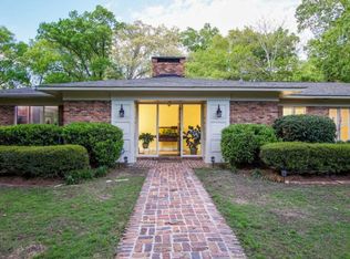 820 Dogwood Cir, Macon, GA 31210