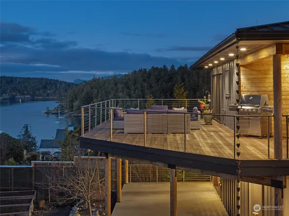 460 Franck Street, Friday Harbor, WA 98250