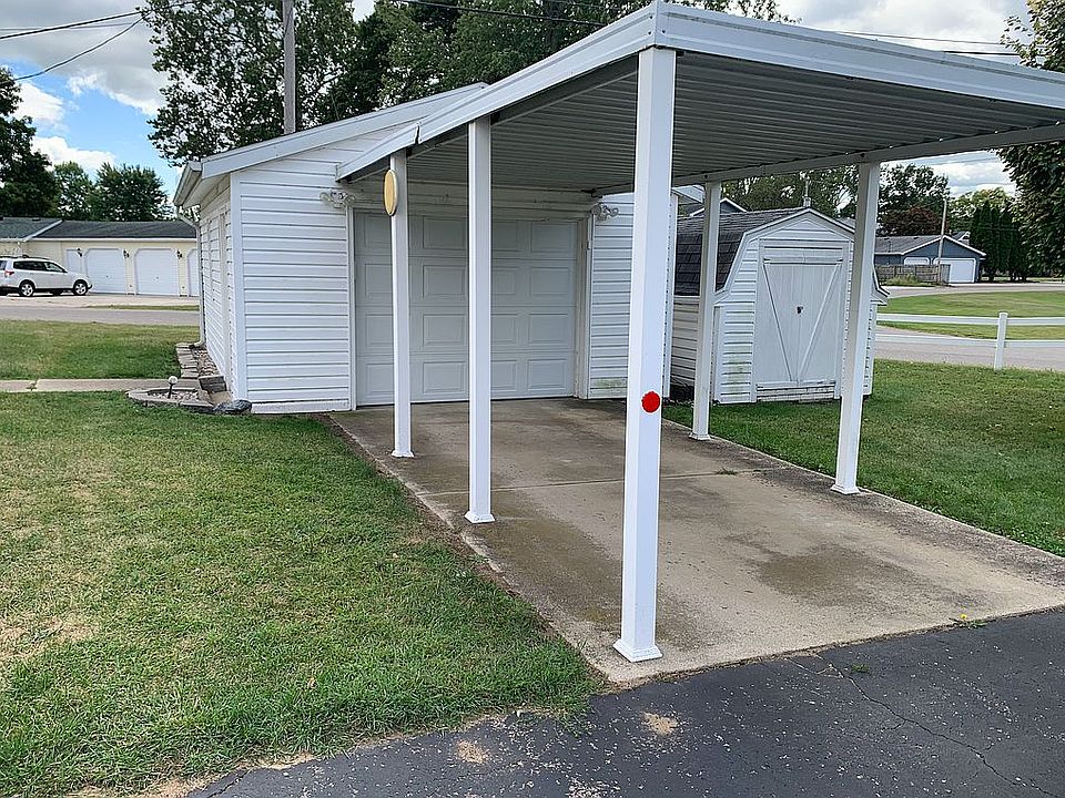 2nd image of 2113 Wolfs Point Dr
