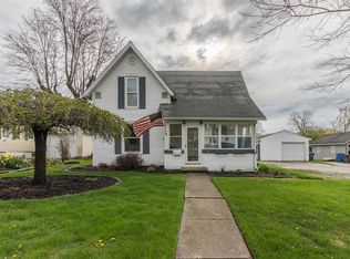 303 S Walnut St, Columbia City, IN