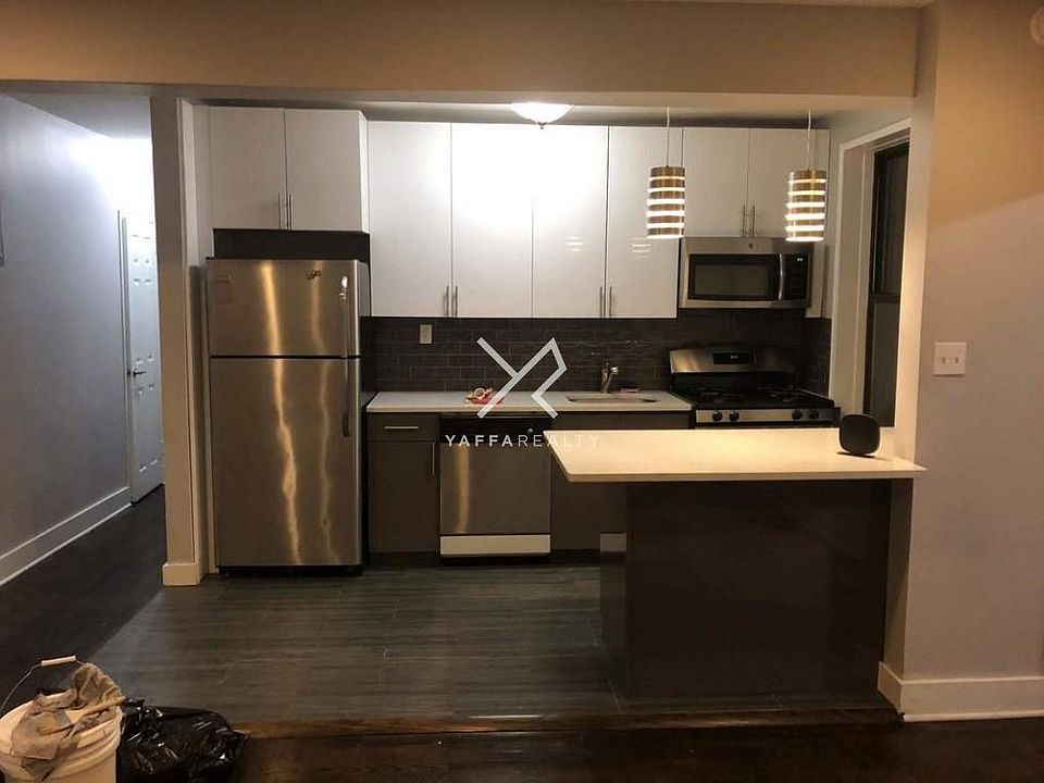1st image of 3900 Kings Hwy APT 2G