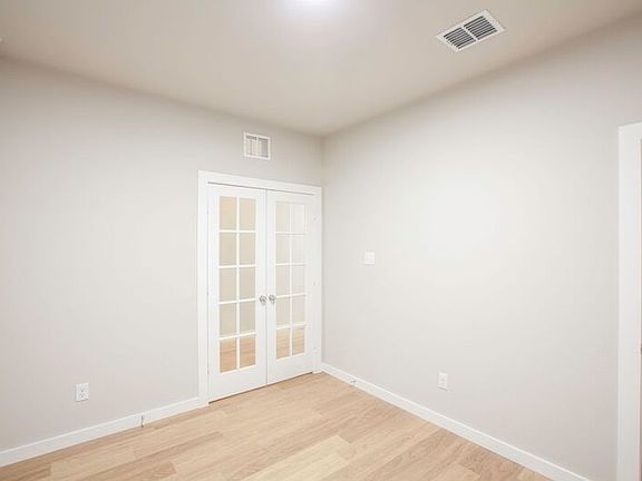 4th image of 610 Wild Goose Ln