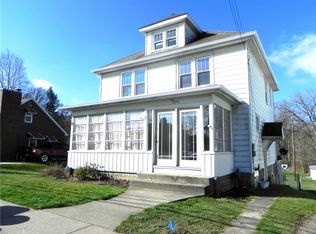 148 S Franklin St, Cochranton, PA 16314
