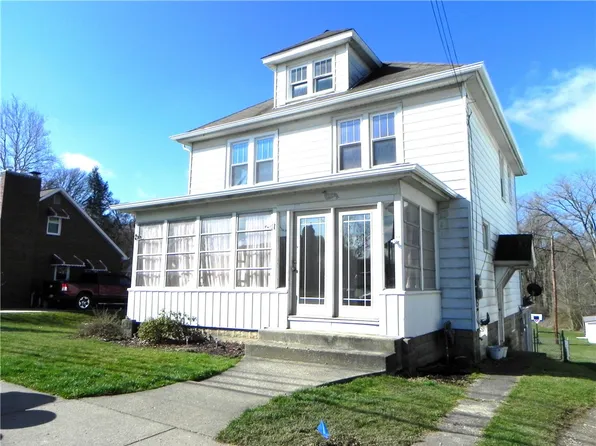 148 S Franklin St, Cochranton, PA 16314