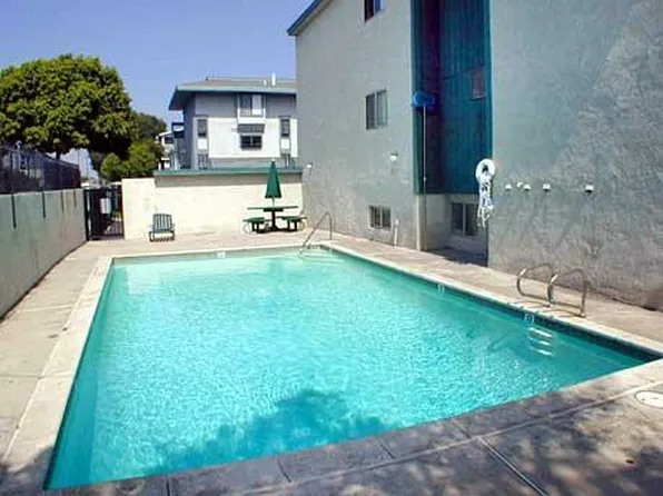 Brookstone Apartments