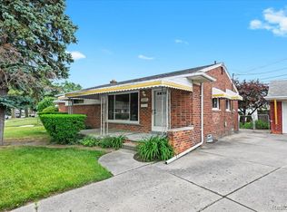 24845 Petersburg Ave, Eastpointe, MI 48021