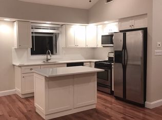 48-7 206th St, Queens, NY 11364