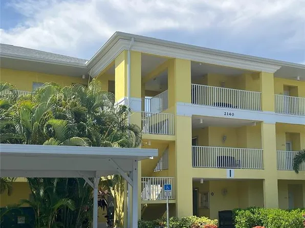 2140 Heron Lake Dr Unit 202, Punta Gorda, FL 33983