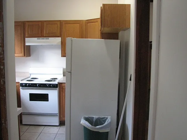 620 Potter St — Photo 4