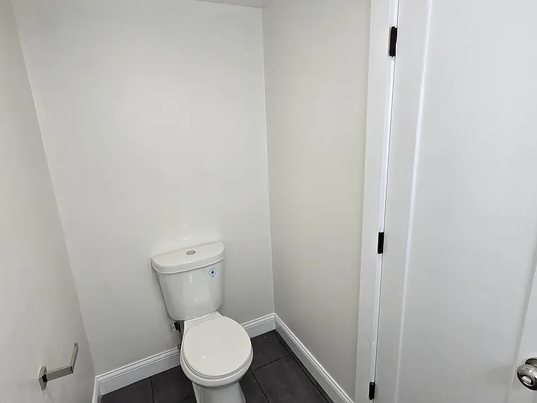6305 Englewood Ave #2 — Photo 26