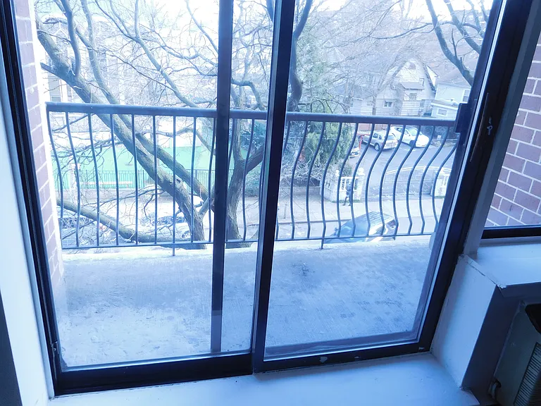 3208 Union St #2C — Photo 6