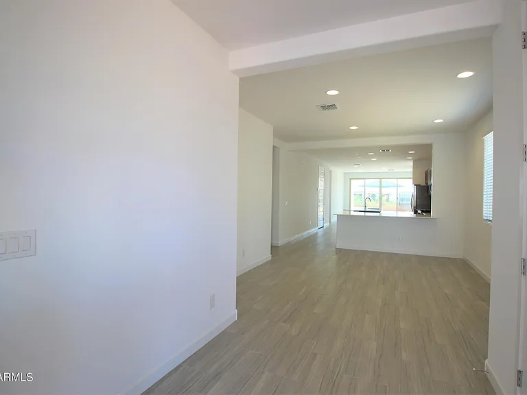 9241 W Roma Ave — Photo 5