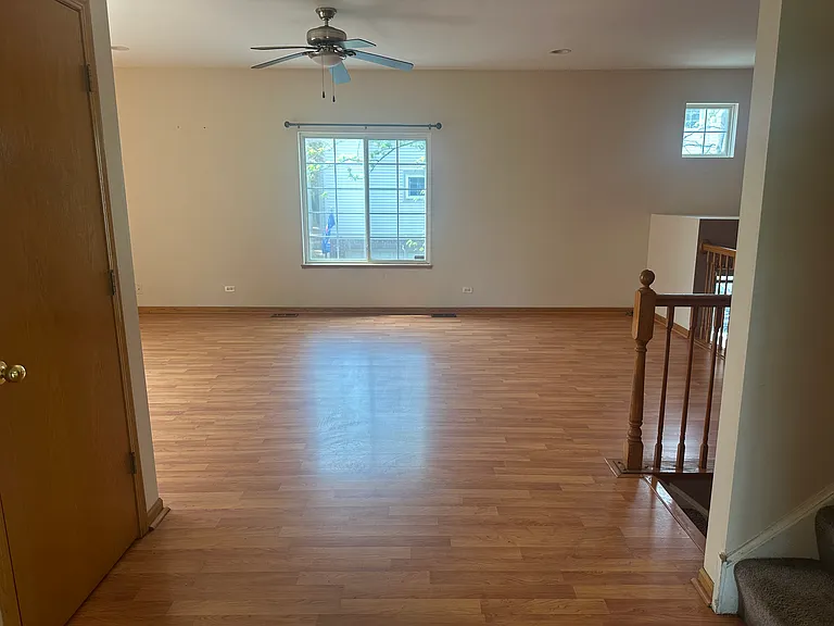 211 Monarch Dr — Photo 6