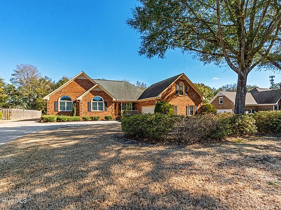 3rd image of 912 Rivage Promenade