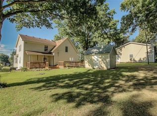 20006 Jesse James Farm Rd, Kearney, MO 64060