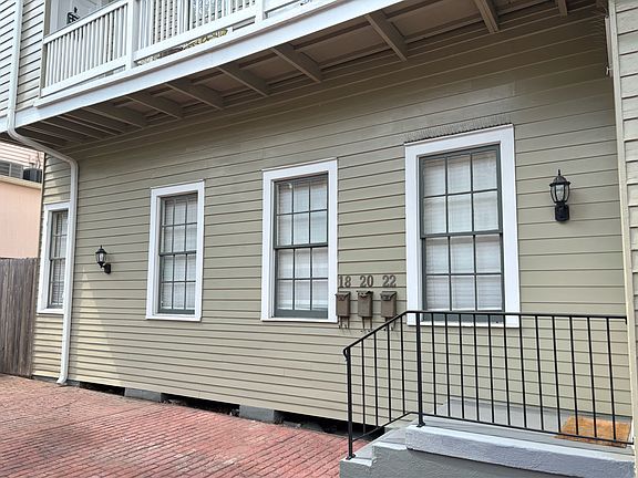 2nd image of 1618 Philip St