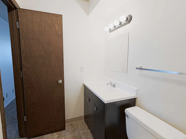 1149 E St #1 — Photo 12