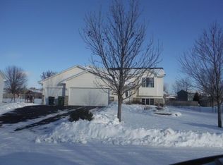 9148 Fallon Dr, Monticello, MN 55362