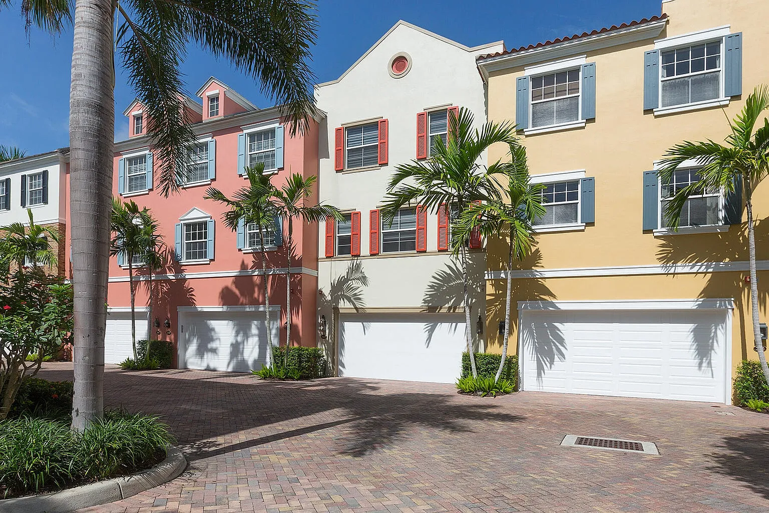 3 bed, 3.5 bath, 2126 sqft, $10,990 — Photo 1