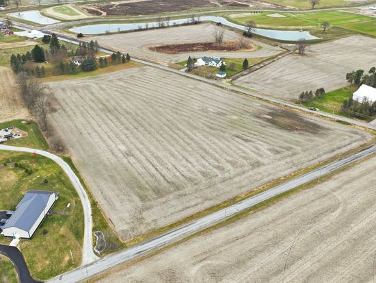 3219 W Shoaff Rd, Huntertown, IN 46748