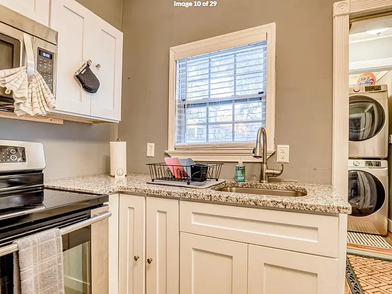 512 Nicoll St — Photo 15