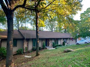 6520 Mill Run Cir, Roanoke, VA 24018