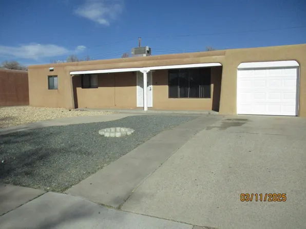1706 Utah St NE, Albuquerque, NM 87110